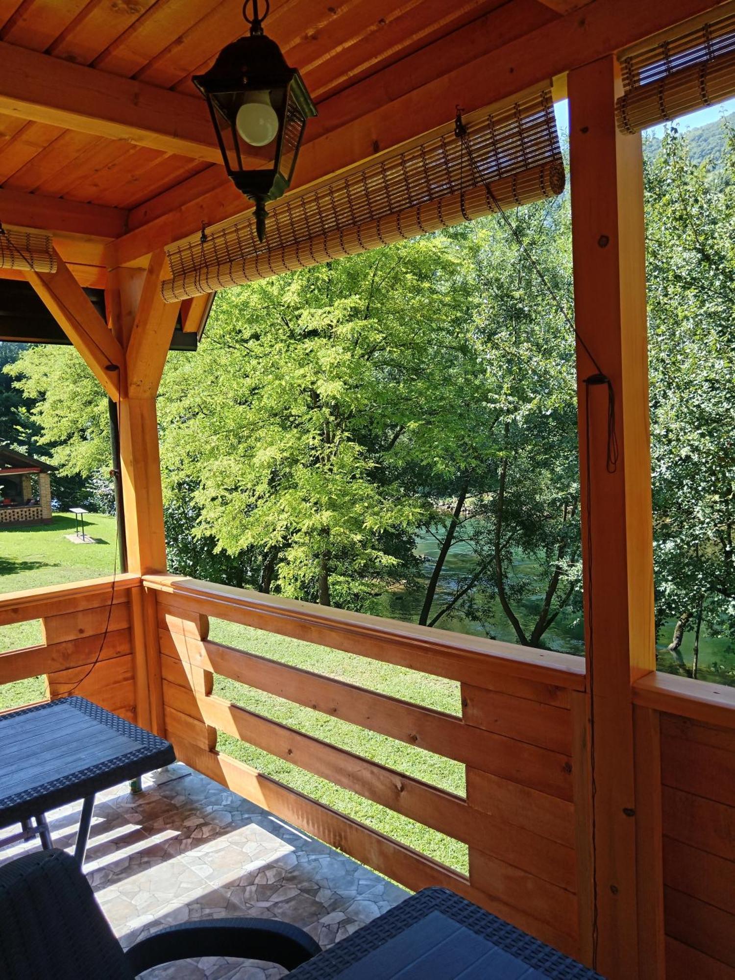 Apartmani Kajkut Banja Luka Esterno foto