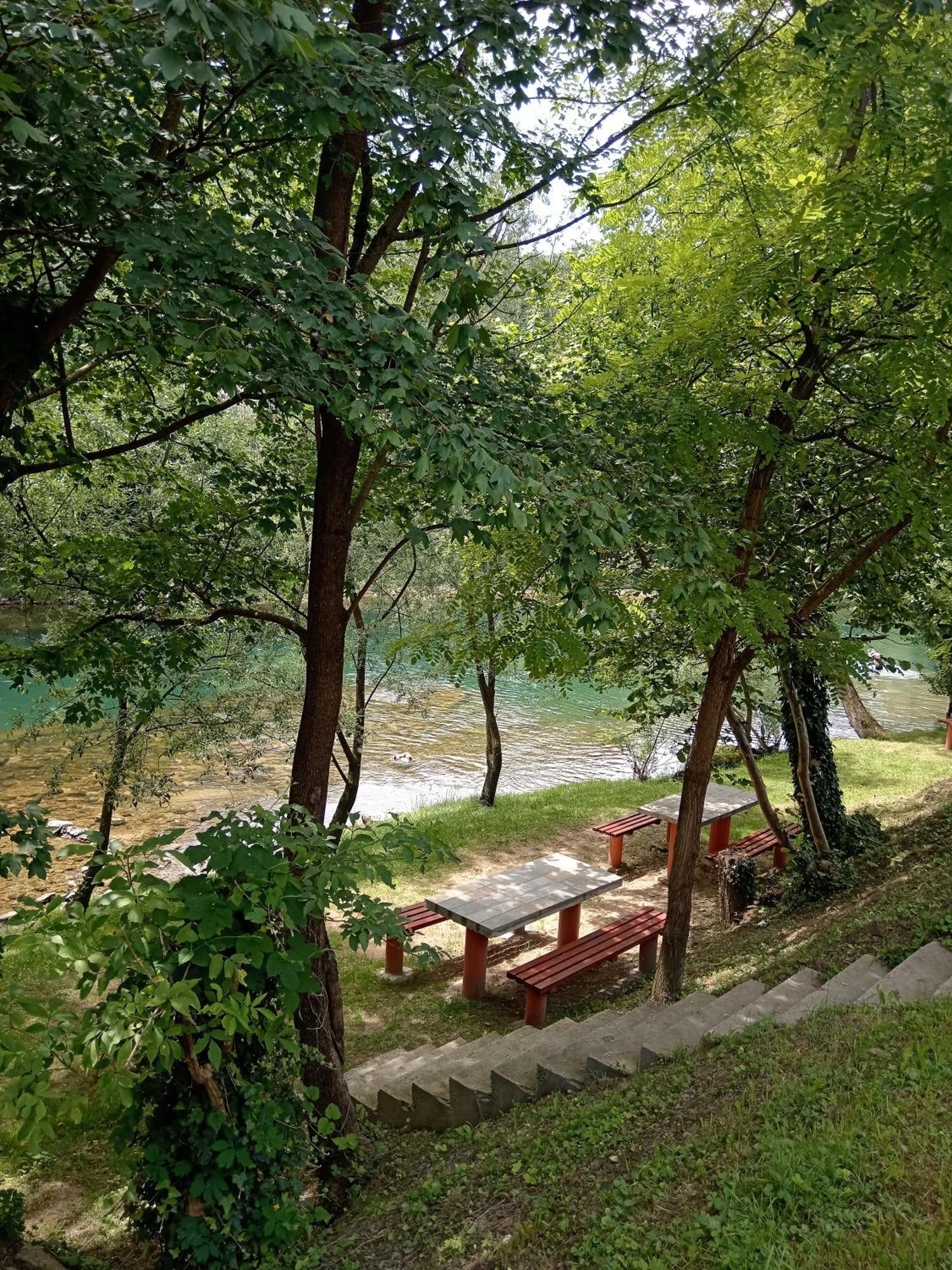 Apartmani Kajkut Banja Luka Esterno foto
